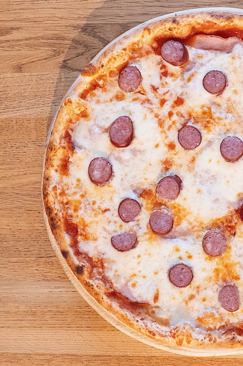 Пицца с кабаносами