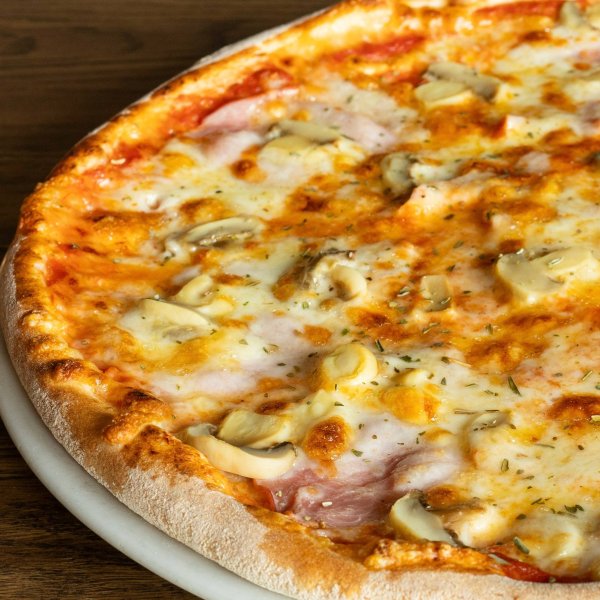 Пицца Прошутто с грибами