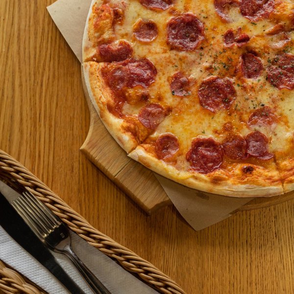 Пицца Три салями