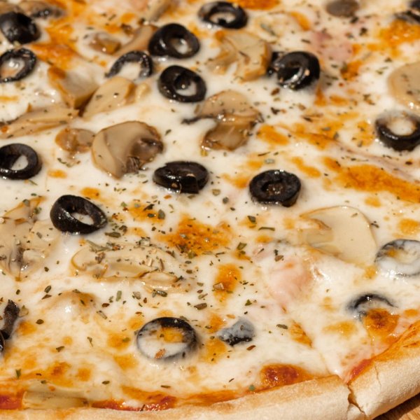 Пицца Каприччёза